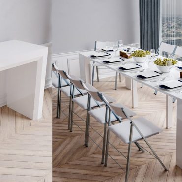 Best Extendable Dining Tables For Small Spaces