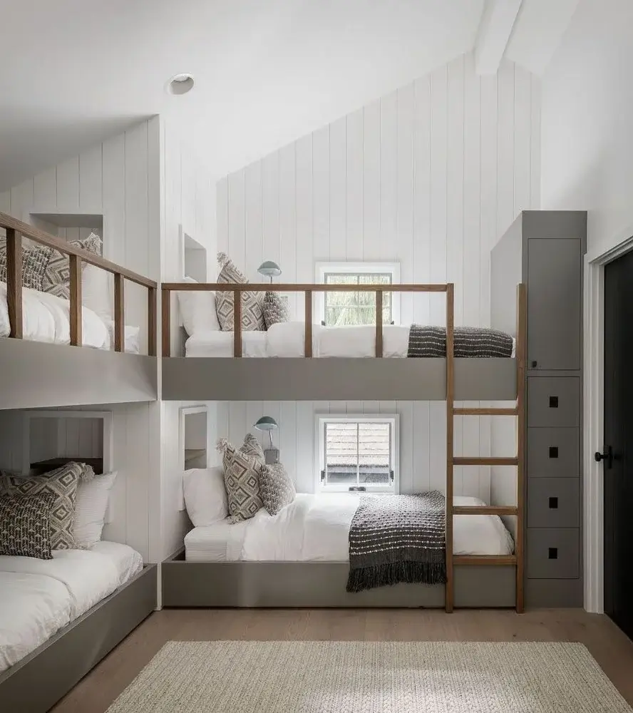 Built-in Bunk Bed